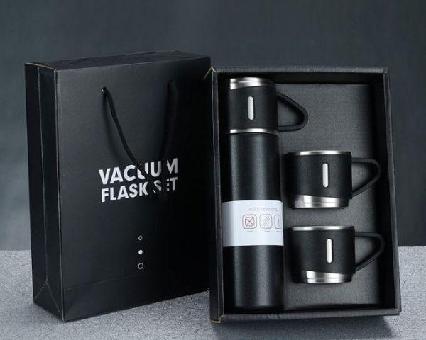 3 In 1 Vacuum Insulated Thermal Flask Set With 2 Cup Set (random Color)